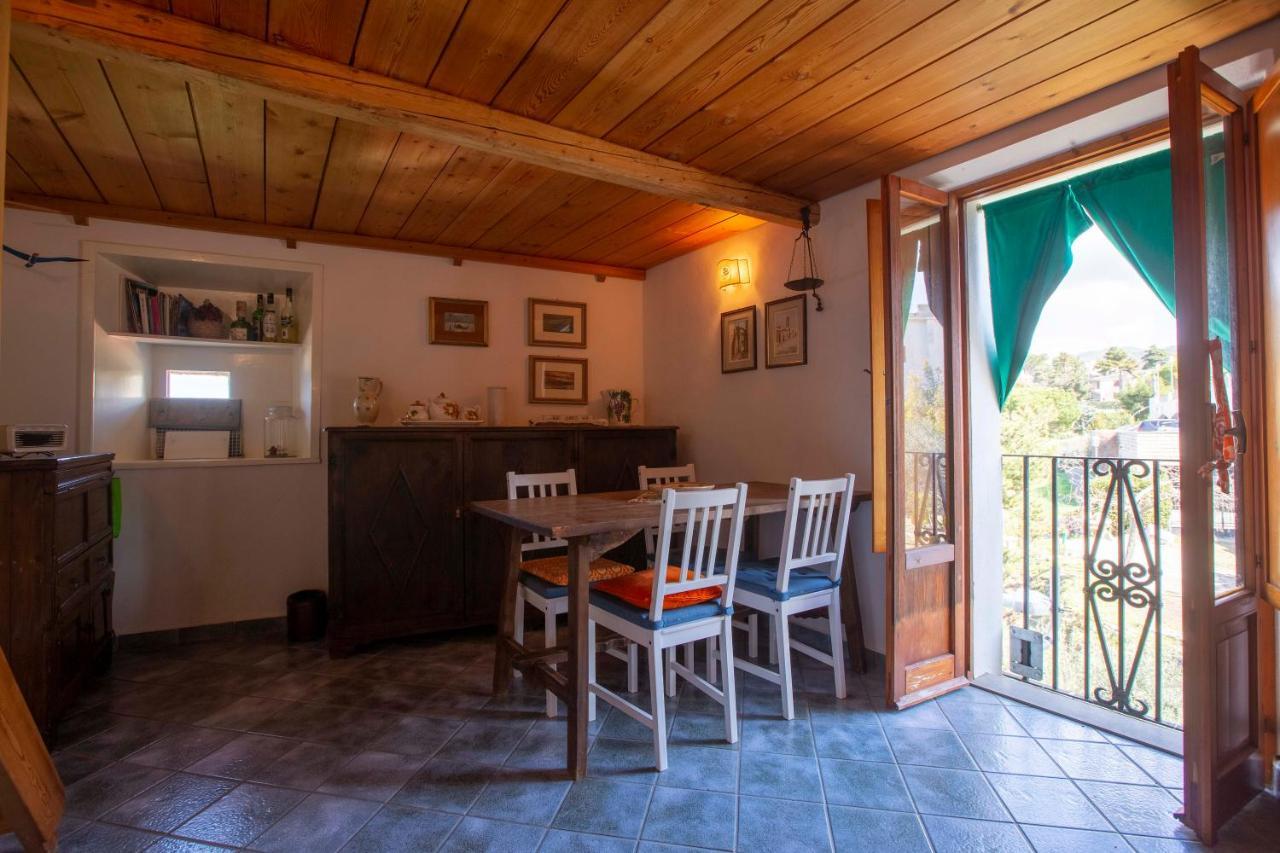 Willa Cosy Loft - Loft Di Atmosfera In Sperlonga Alta Zewnętrze zdjęcie